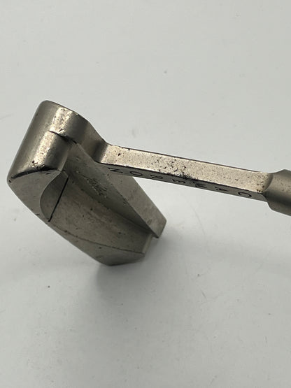 Scotty Cameron Pro Platinum Laguna Mid Slant Putter / 33.5 Inch