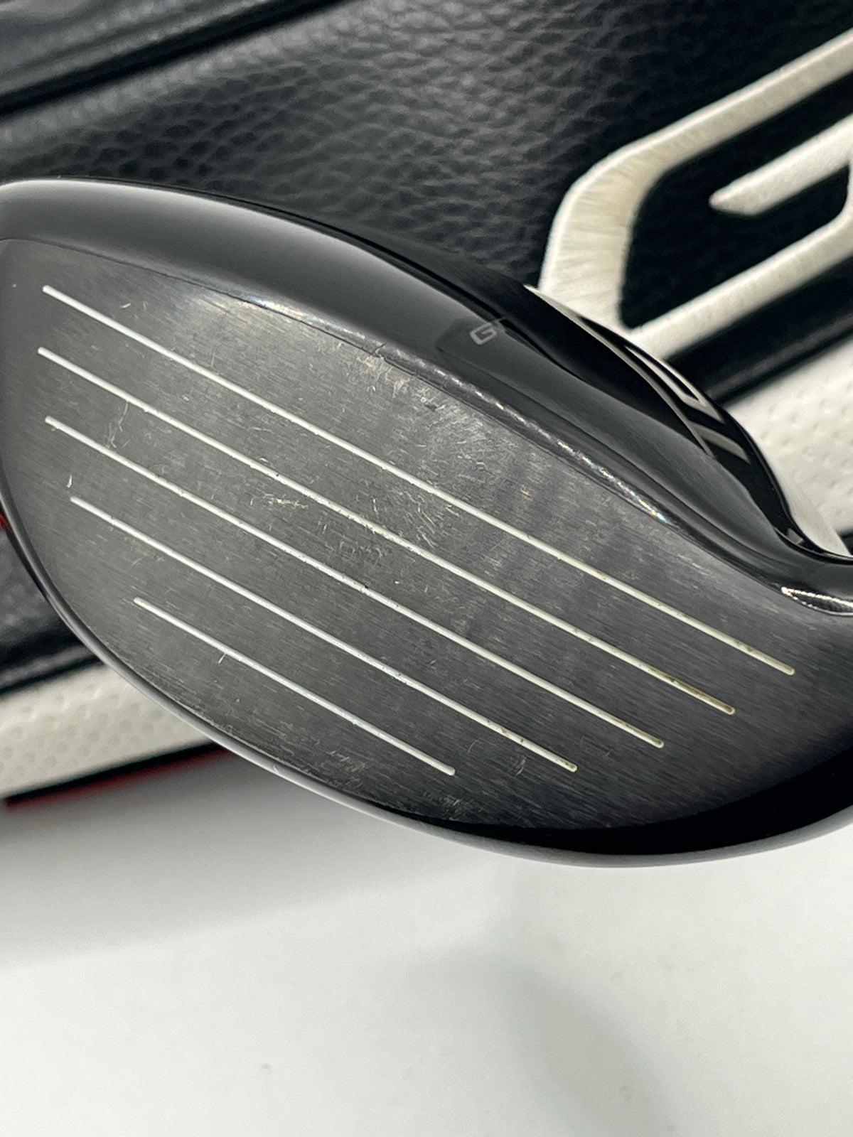 Titleist GT2 #5 Wood / 18 Degree / Regular Flex / HZRDUS CB Red