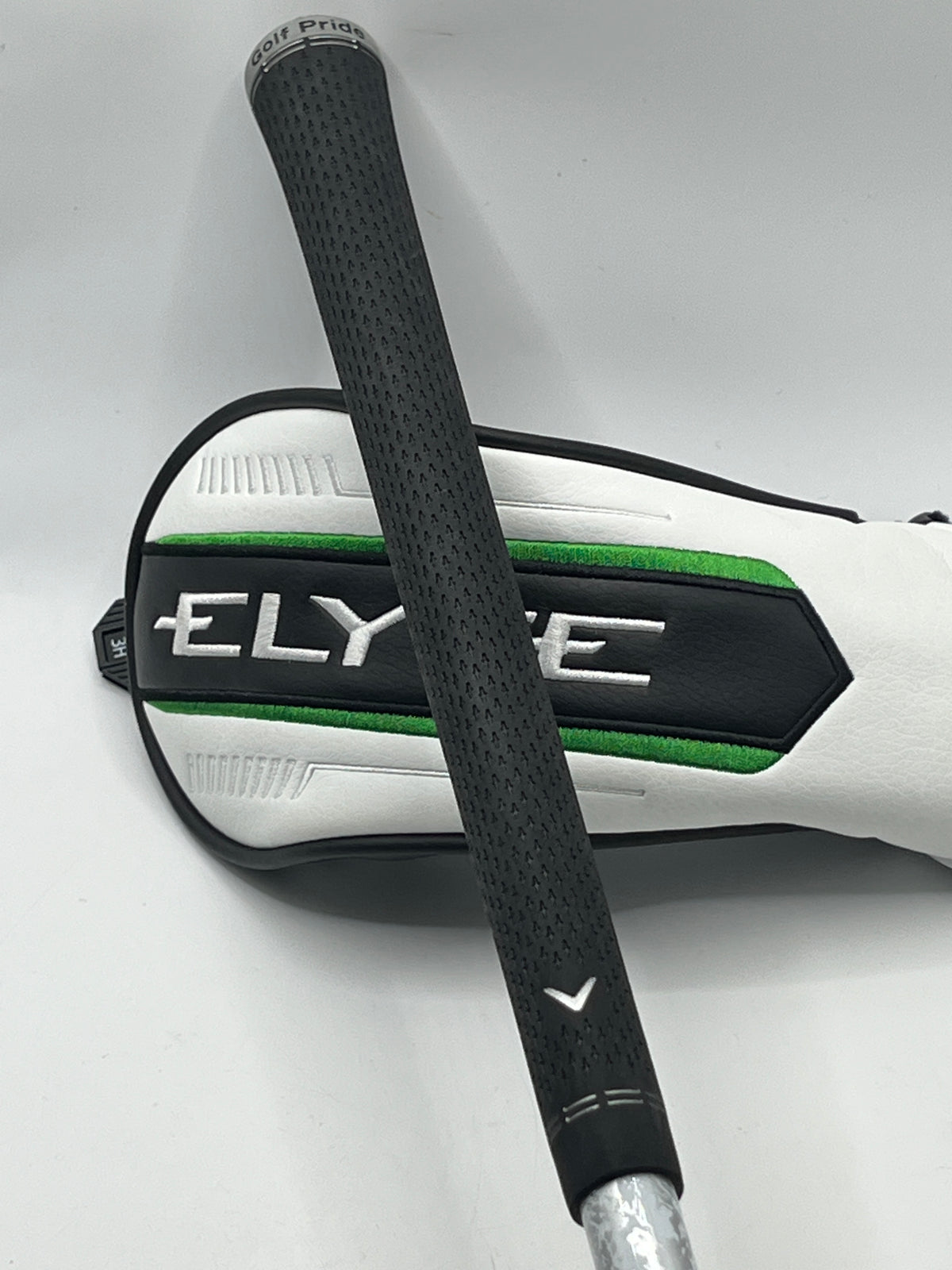 Callaway Elyte #4 Hybrid / 22 Degree / Regular Flex / Denali Charcoal